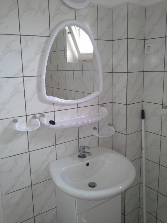 Kiad-Lak Apartmanok - Szep Kartya Elfogado Abádszalók Zewnętrze zdjęcie